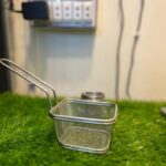 ShengYa Small Square Mesh Fryer Basket for Home Use